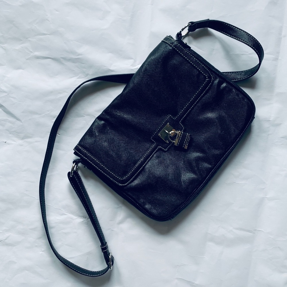 Nine West Retro Black Crossbody